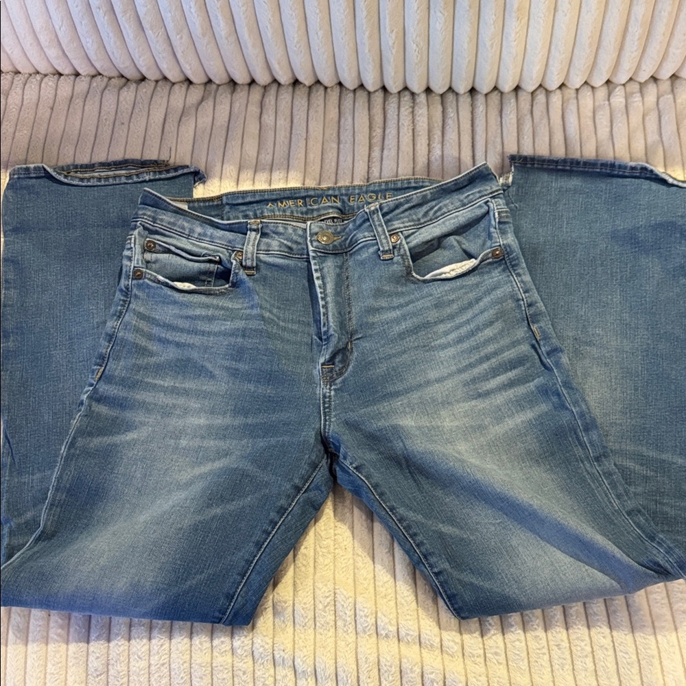 American Eagle Outfitters Men's Straight Blue Jeans